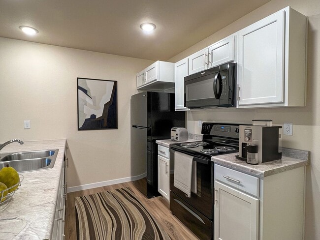 Photo - SCS Rothschild