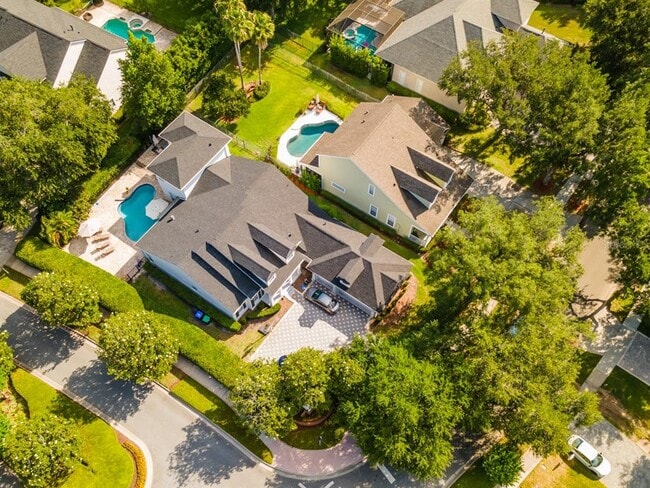 Photo - 8532 Bowden Way