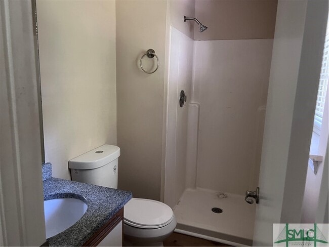 Photo - 239 Stonebridge Dr