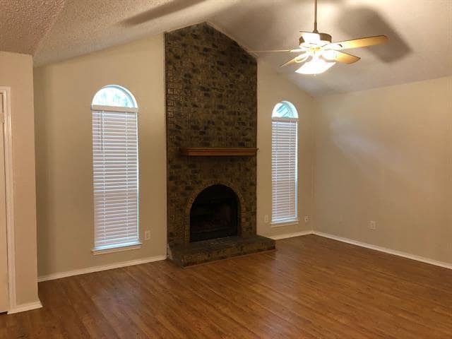 Photo - 2832 Shady Brook Dr