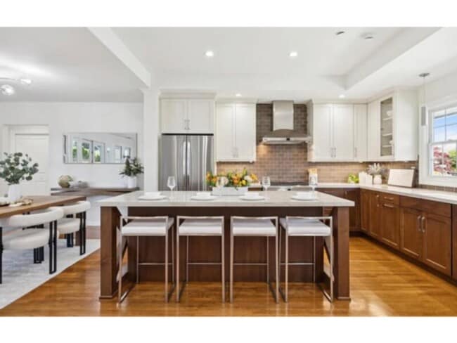 Photo - 3 Bedroom 2 Bathroom for Rent