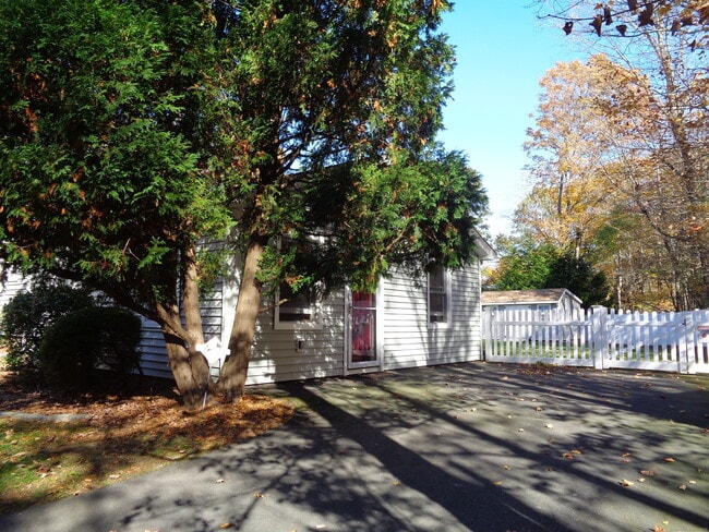 Photo - 44 Flat Rock Rd