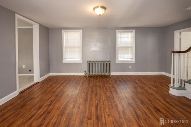 Photo - 217 MacArthur Ave