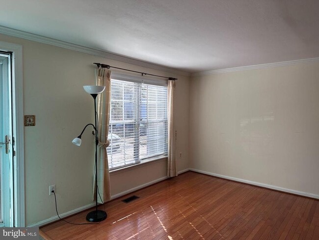 Photo - 10523 Polk Square Ct