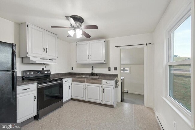 Photo - 18390 Silcott Springs Rd