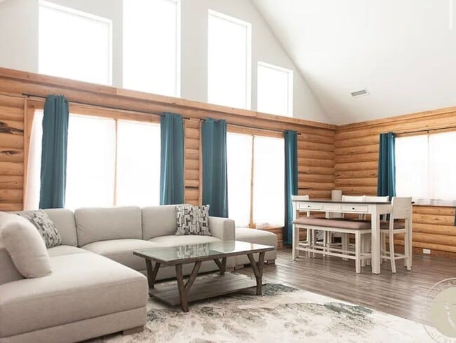 Photo - Adorable Red Lodge Cabin for rent