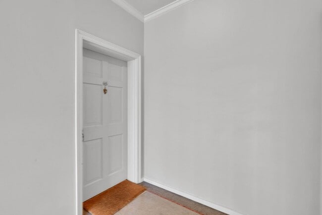 Photo - Fully furnished and thoughtfully updated top-floor condo in the heart of Dilworth at desirable My...