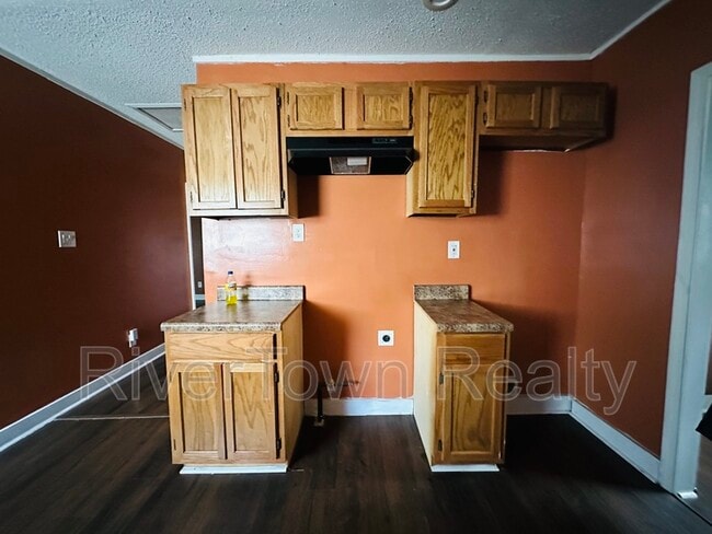 Photo - 1347 E Trigg Ave