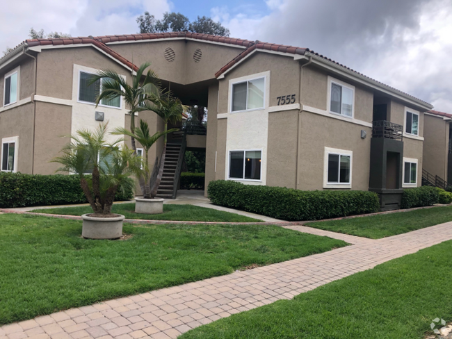 Building Photo - 7555 Charmant Dr Unit 1109 Rental
