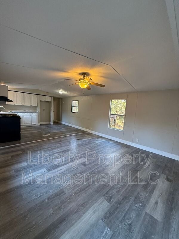 Photo - 121 New Hope Cir