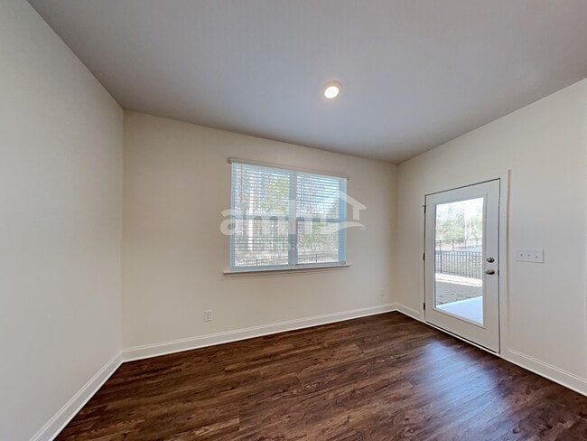 Photo - 3244 Brierhill Rd