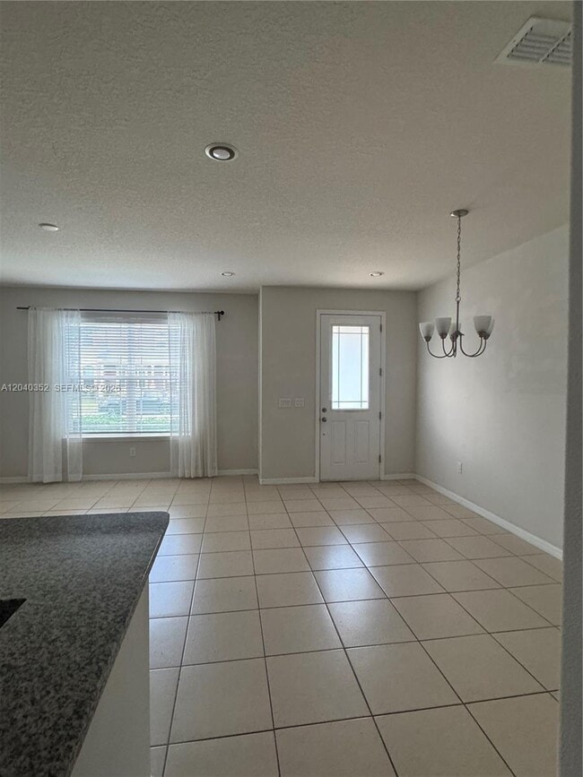Photo - 2713 Giardino Loop