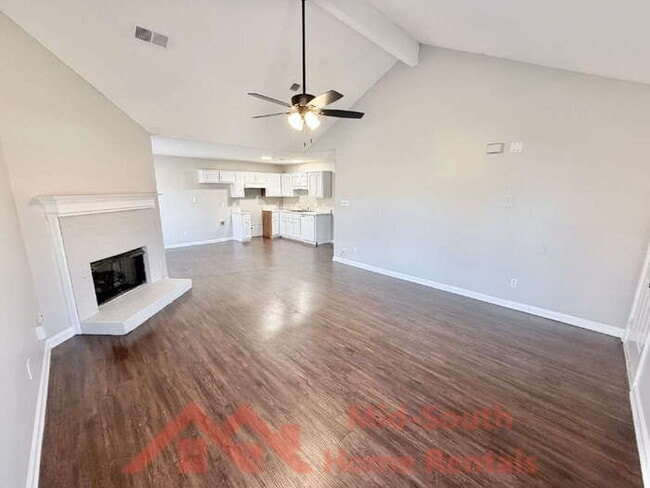Photo - 4450 Longtree Cove