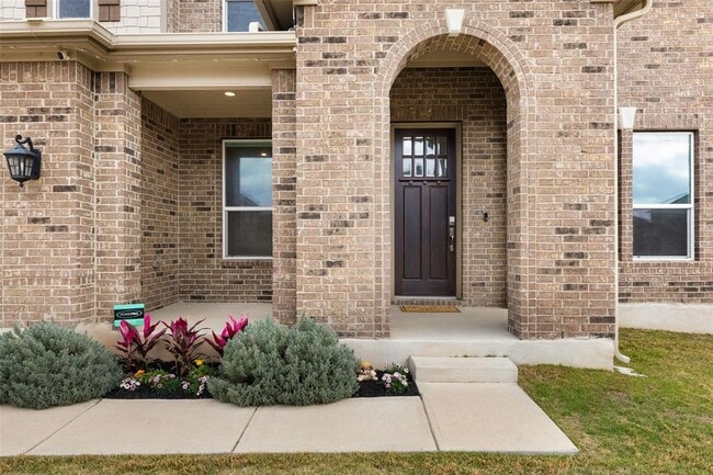 Photo - 1709 Stinnett Dr