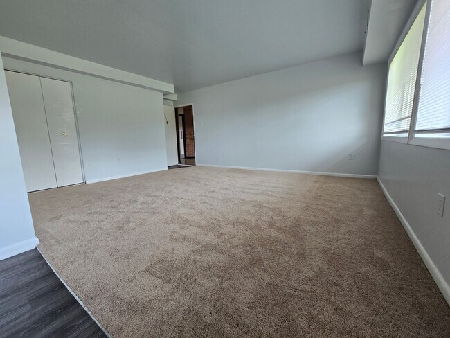 5606 Crenshaw Rd Unit 1432