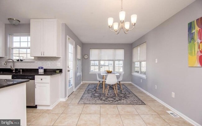 Photo - 8800 Community Square Ln