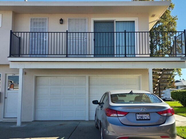 Photo - Beautifully Updated #4 Condo Unidad 4