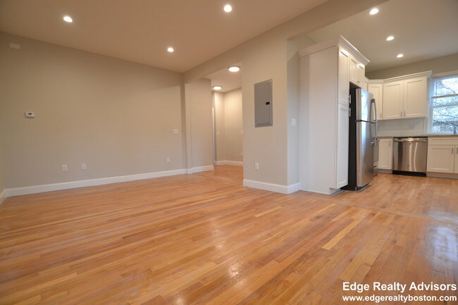 Photo - 58 Foster St Unit 2