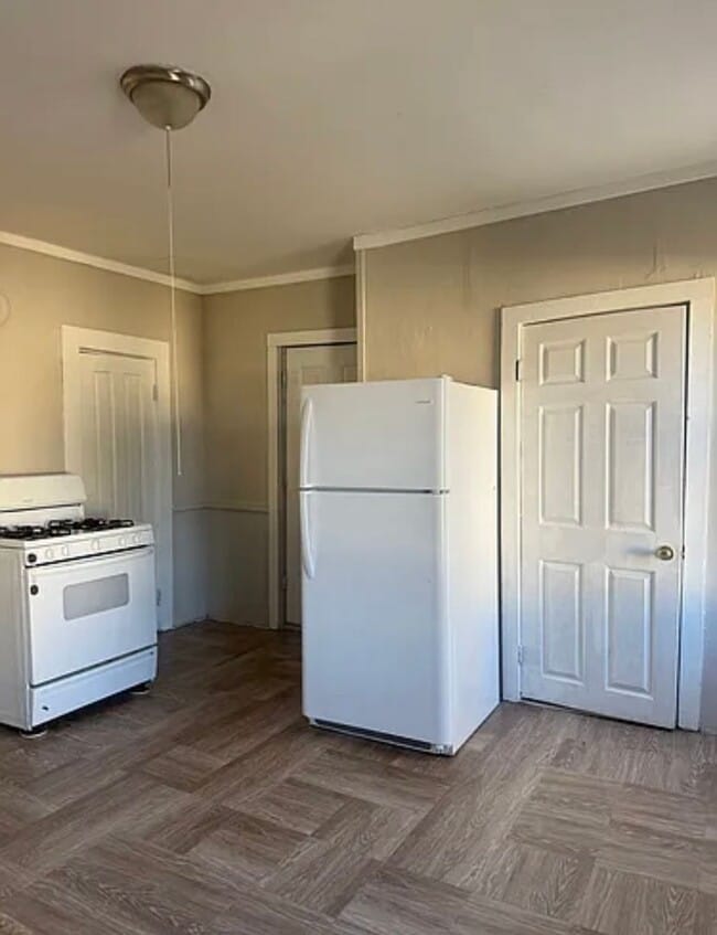Photo - 49 Brook St Unit 3