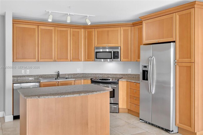 Photo - 55 Merrick Wy Unit 832