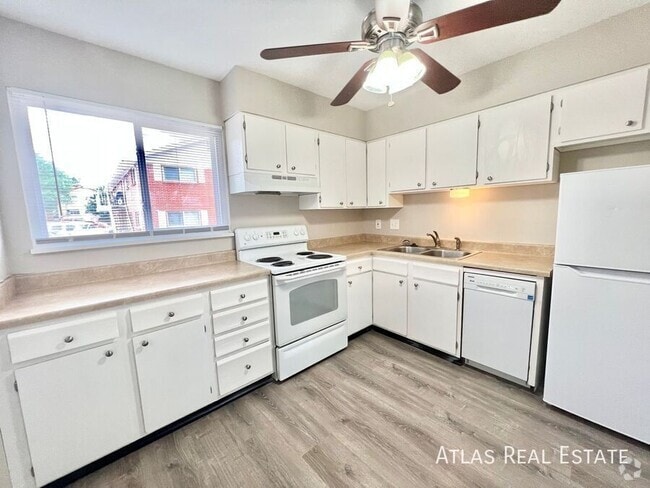 Building Photo - 1805 Eagleview Drive-1 Unit 1 Rental