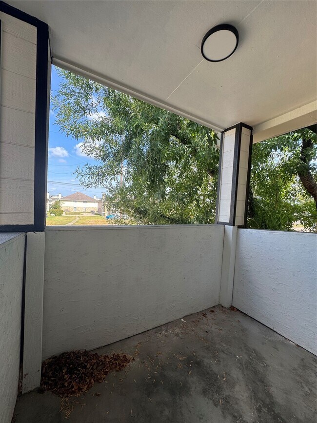 Photo - 1319 Brenda Ln