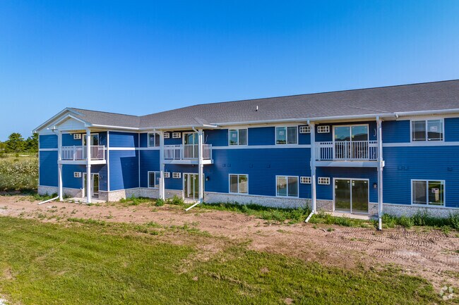Photo - Bay Pointe Apartments