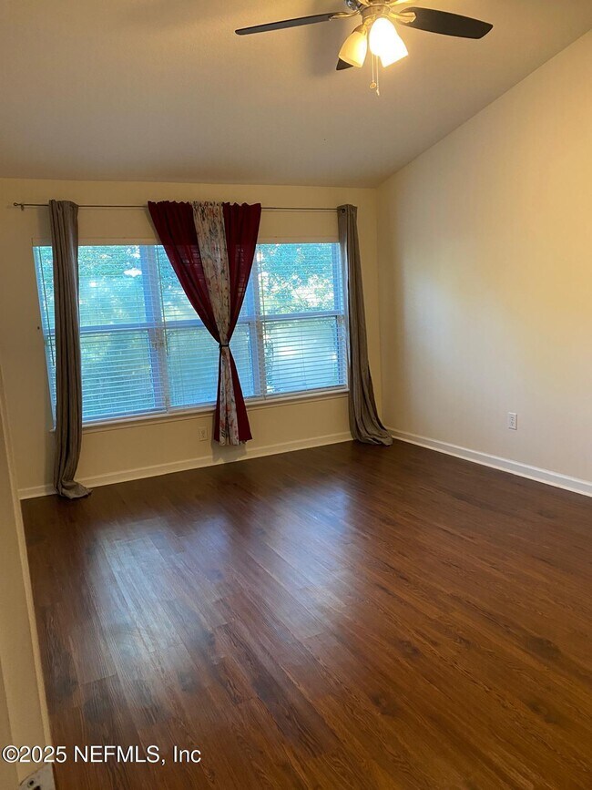 Photo - 4204 Crownwood Dr