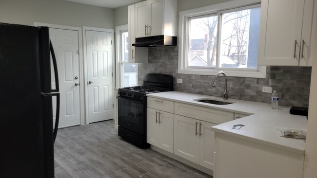 Kitchen - 174 Watson Ave Unit 174 Watson Ave #1