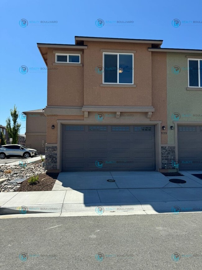 Building Photo - Modern Comfort and Convenience: Stylish 2-... Rental