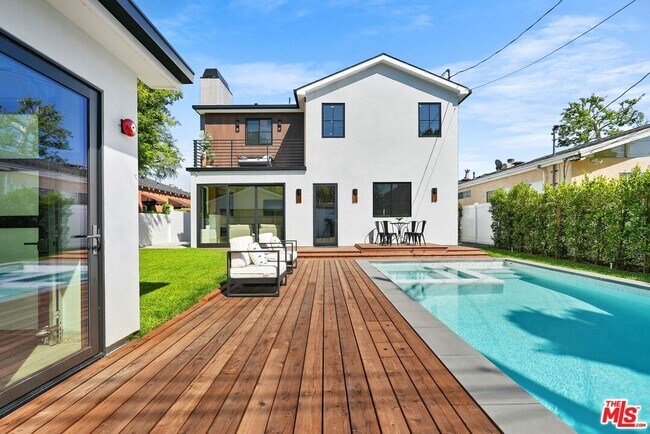Photo - 4153 Vantage Ave
