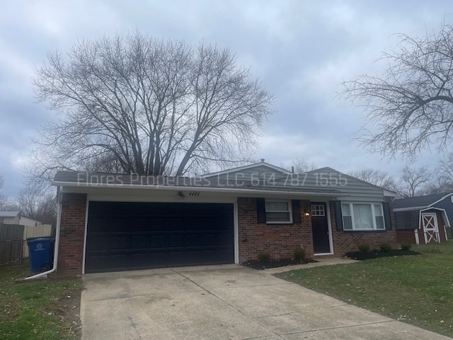 Photo - 4483 Wingfield St