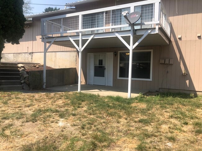 Photo - 155 NW North St Unidad Lower/B