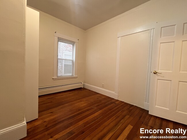 Photo - 86 Prentiss St Unit 1