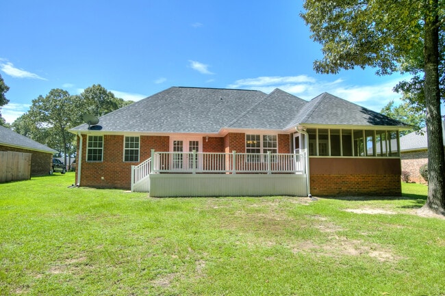 Photo - 3165 Foxcroft Cir