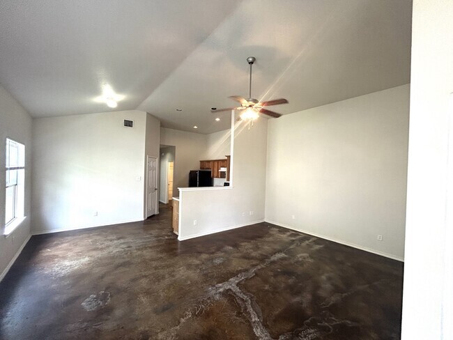 Building Photo - 7223 Golf Way Unit 1 Rental