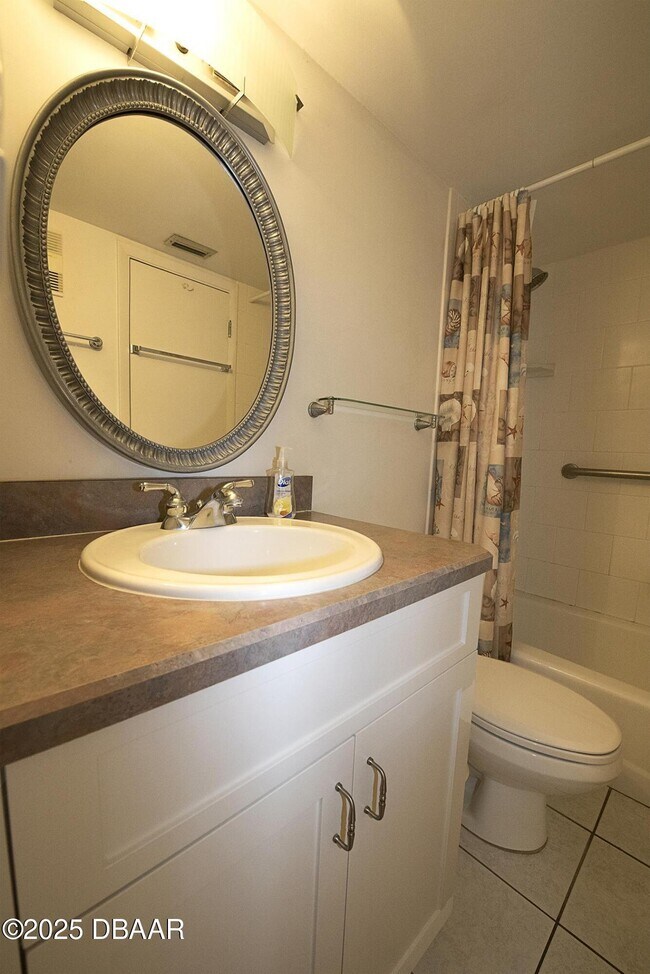 1571 S Atlantic Ave Unit 111