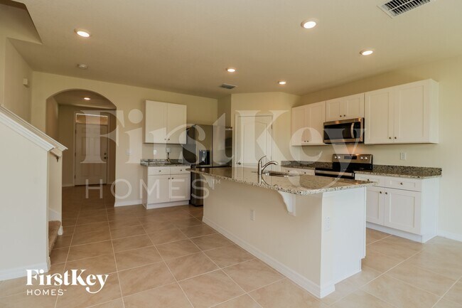 4071 Alissa Ln