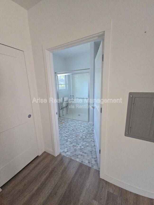 Photo - 1510 SW Juniper Ave