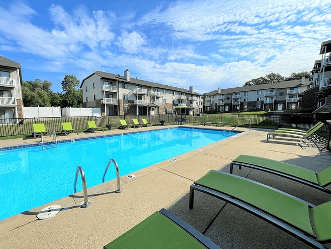 Relax out on Our Sundeck - Eastland Apartments