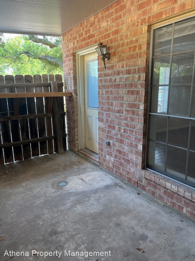 2 br, 1.5 bath House 3527 Helena Ave Apt 1 House Rental in