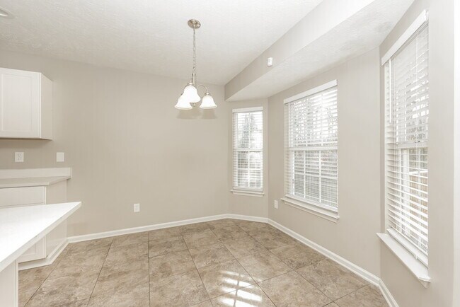 Photo - 1389 E Nir Shreibman