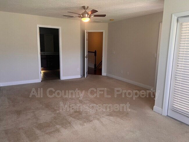 Photo - 4979 Poplopen Ln