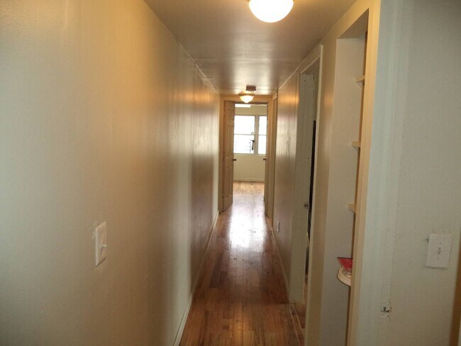106-23 Inwood St Unit 2ND  FLOOR
