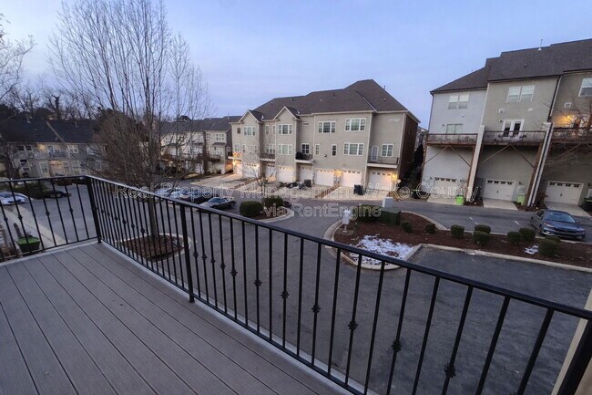 Photo - 441 Heritage Village Ln