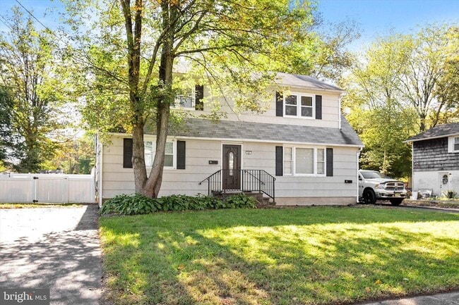 Building Photo - 45 Scattergood Ave Rental