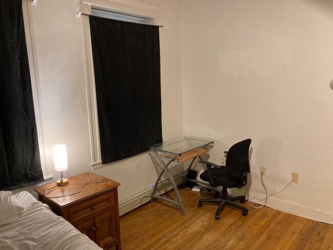 Photo - 1671 Commonwealth Ave