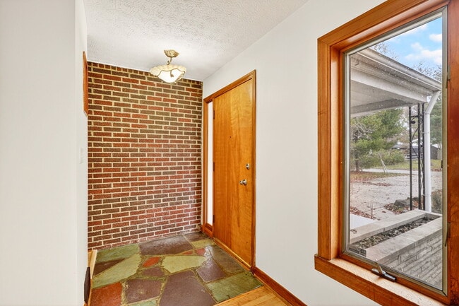 Photo - 3637 Sunset Dr