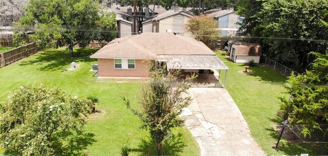 Photo - 17706 Wild Oak Dr
