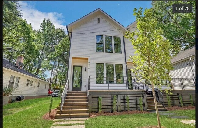 Building Photo - Charming 2BR House in Atlanta